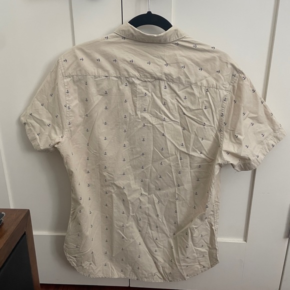 NWT MEN’S HAWAIIAN BUTTON UP SHIRT - Picture 5 of 5